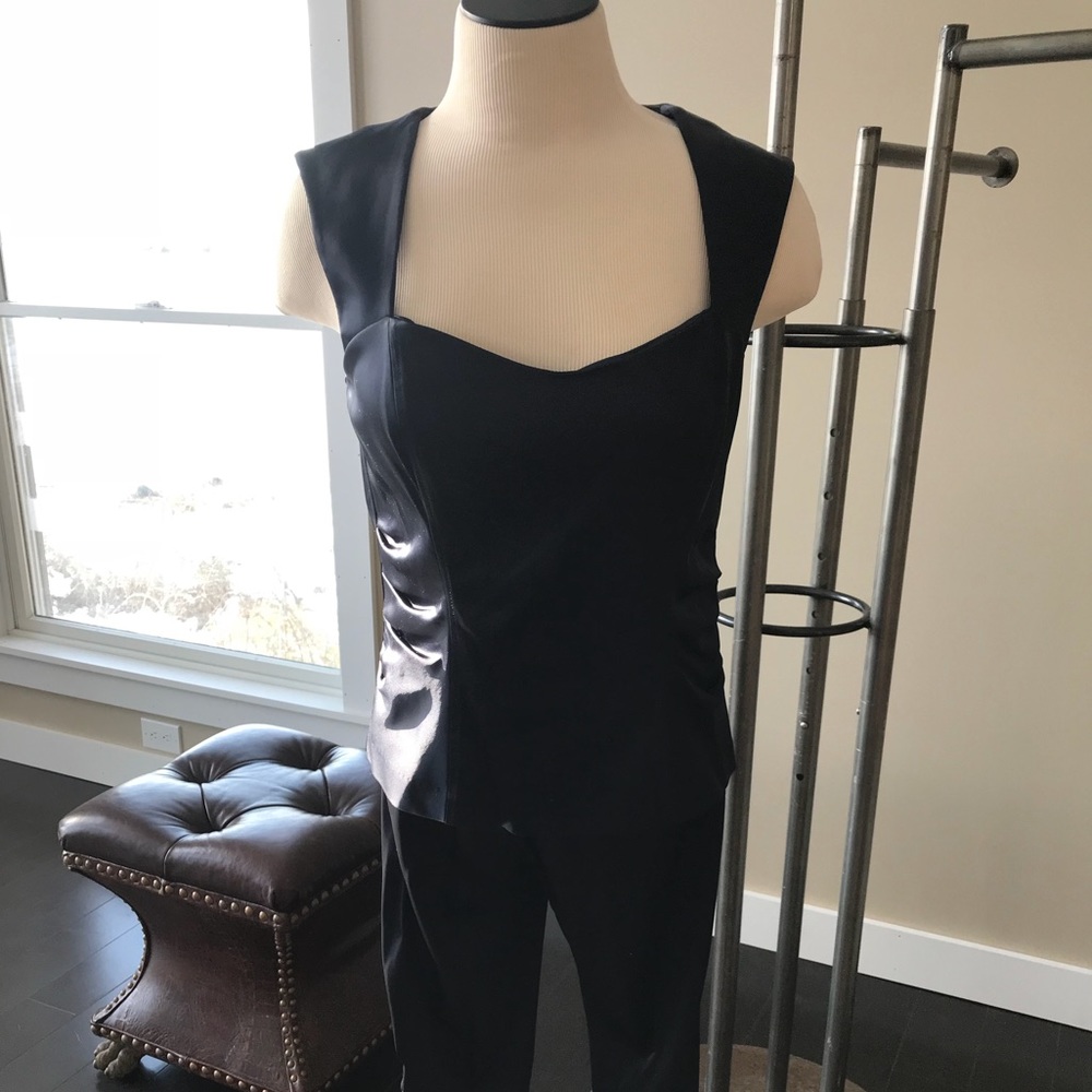 Cache pantsuit navy blue top med 5/6 bottom